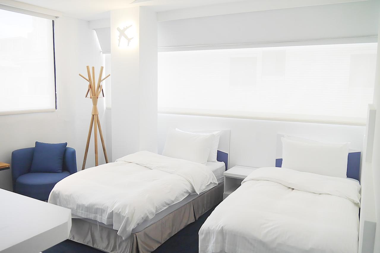 Time Flyer Hotel Taizhong Zewnętrze zdjęcie