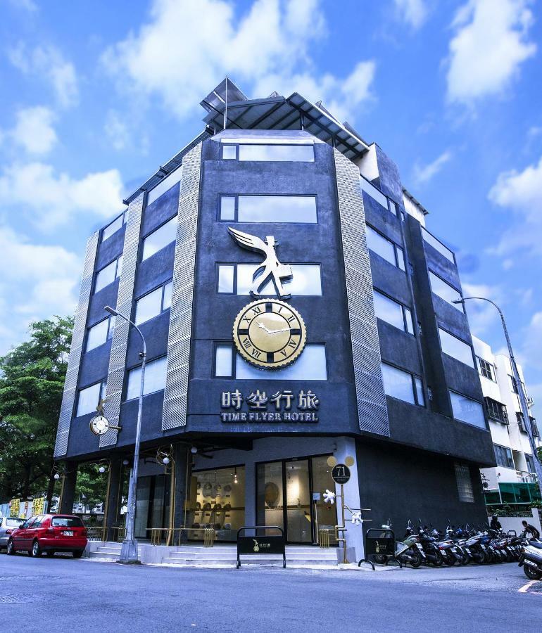 Time Flyer Hotel Taizhong Zewnętrze zdjęcie